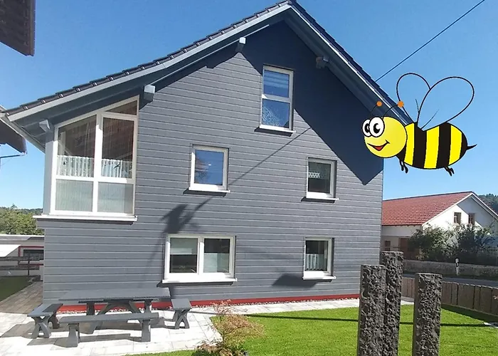 Дом отдыха Bumblebee Im Allgaeu Eggenthal
