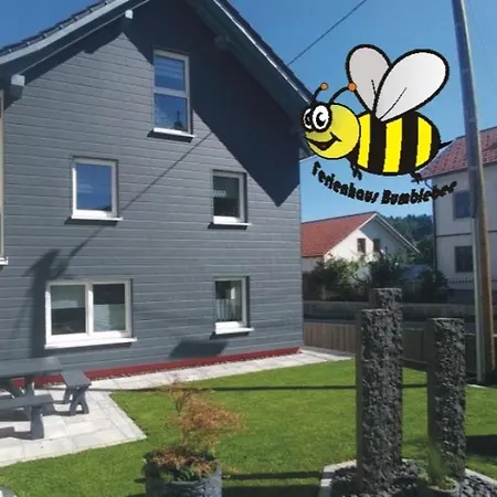 Bumblebee Im Allgaeu Holiday home *